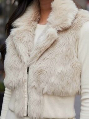 Ashley By 26 International Animal Print Cream Faux Fur Vest Size XL